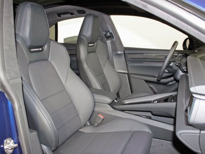 2025 Porsche Macan Electric Turbo