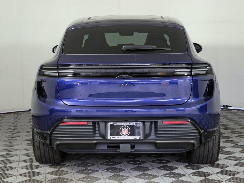 2025 Porsche Macan Electric Turbo