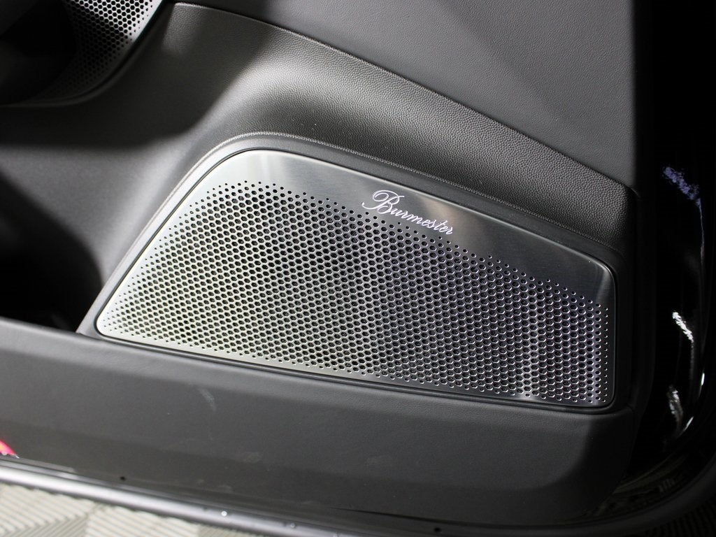 2025 Porsche Macan Electric Turbo