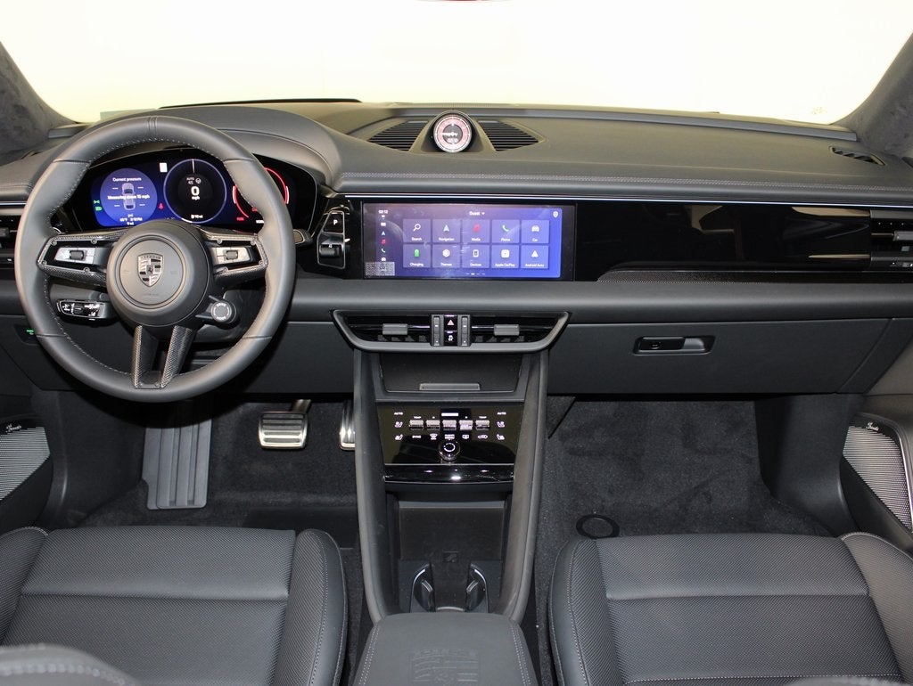 2025 Porsche Macan Electric Turbo