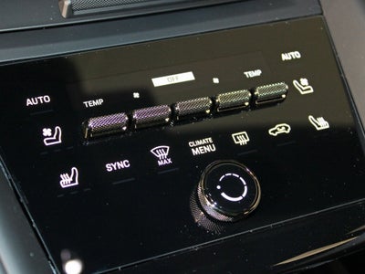 2025 Porsche Macan Electric Turbo