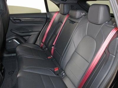 2025 Porsche Macan Electric Turbo