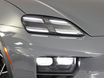 2025 Porsche Macan Electric Base