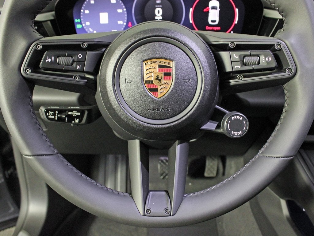 2025 Porsche Macan Electric Base