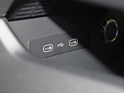 2025 Porsche Macan Electric Base