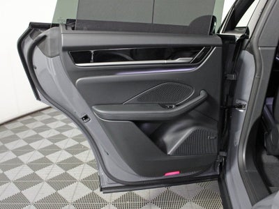 2025 Porsche Macan Electric Base