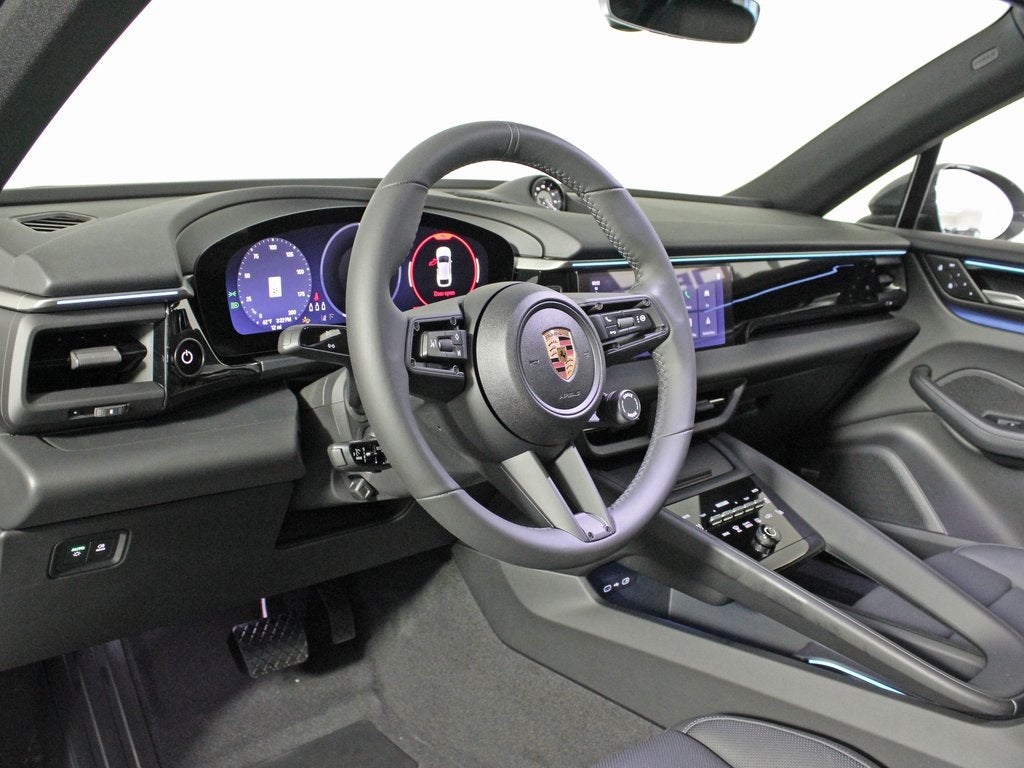 2025 Porsche Macan Electric Base