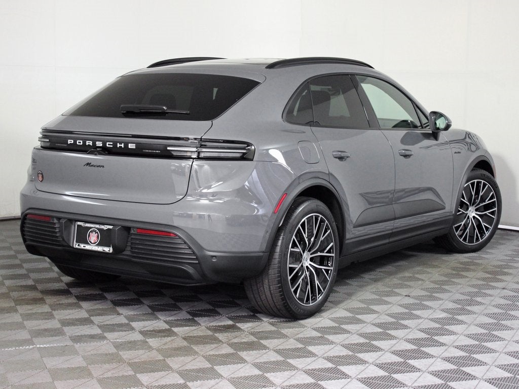 2025 Porsche Macan Electric Base