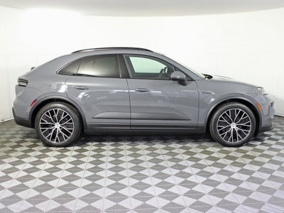 2025 Porsche Macan Electric Base