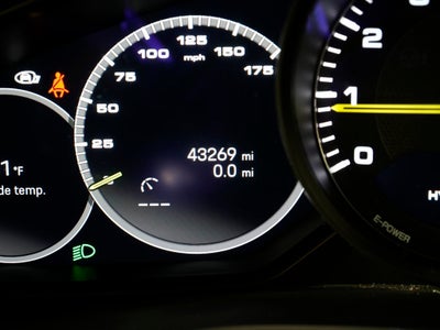 2022 Porsche Cayenne Platinum Edition Cayenne E-Hybrid