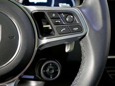 2022 Porsche Cayenne Platinum Edition Cayenne E-Hybrid