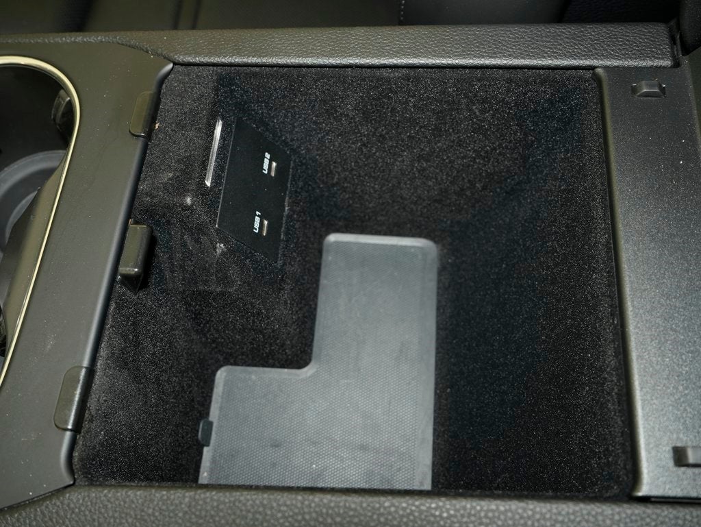 2022 Porsche Cayenne Platinum Edition Cayenne E-Hybrid