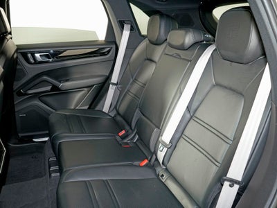 2022 Porsche Cayenne Platinum Edition Cayenne E-Hybrid