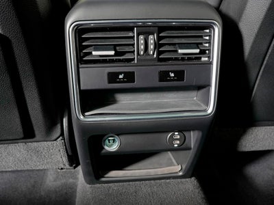 2022 Porsche Cayenne Platinum Edition Cayenne E-Hybrid