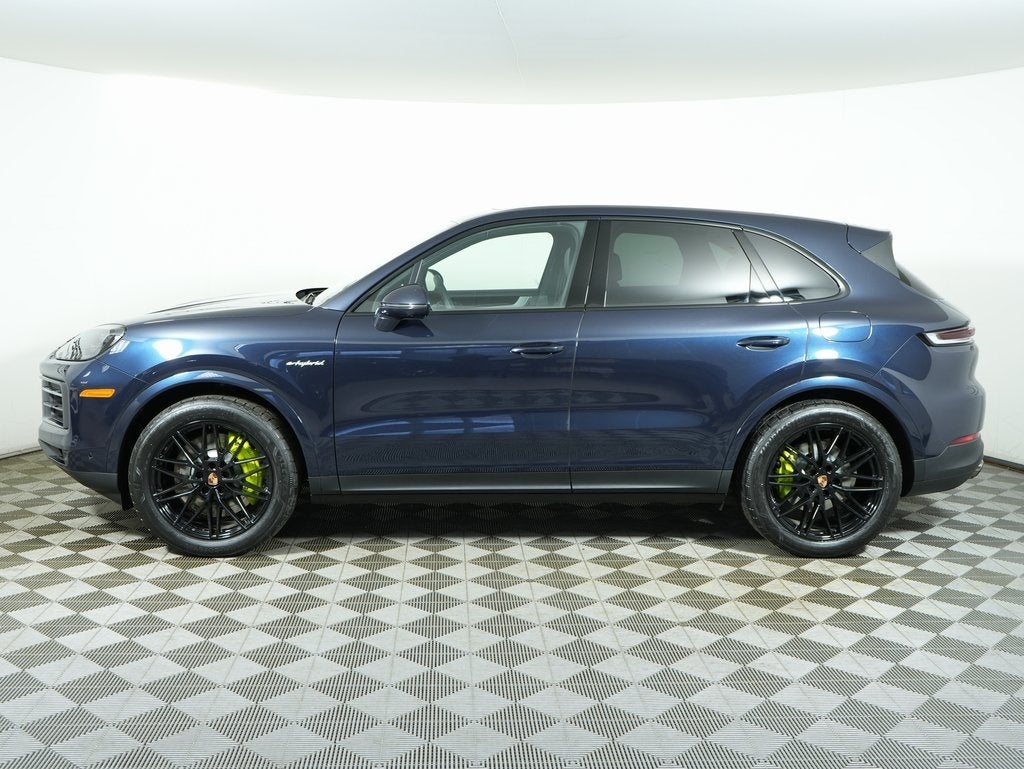 2026 Porsche Cayenne Base
