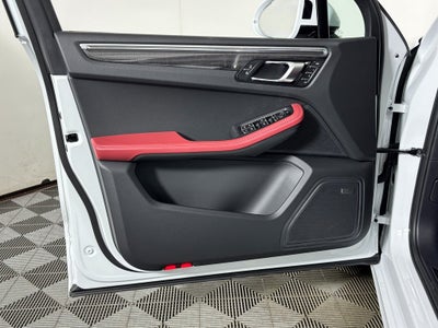 2026 Porsche Macan GTS