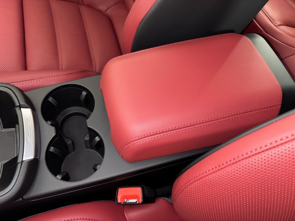 2026 Porsche Macan GTS