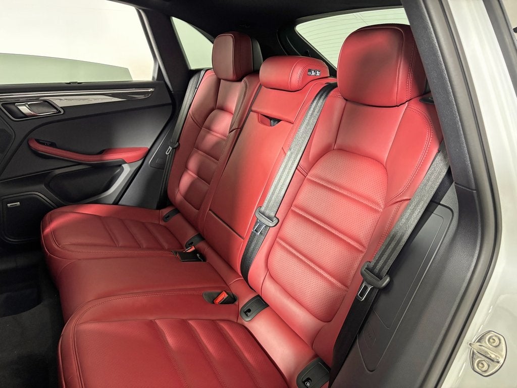 2026 Porsche Macan GTS