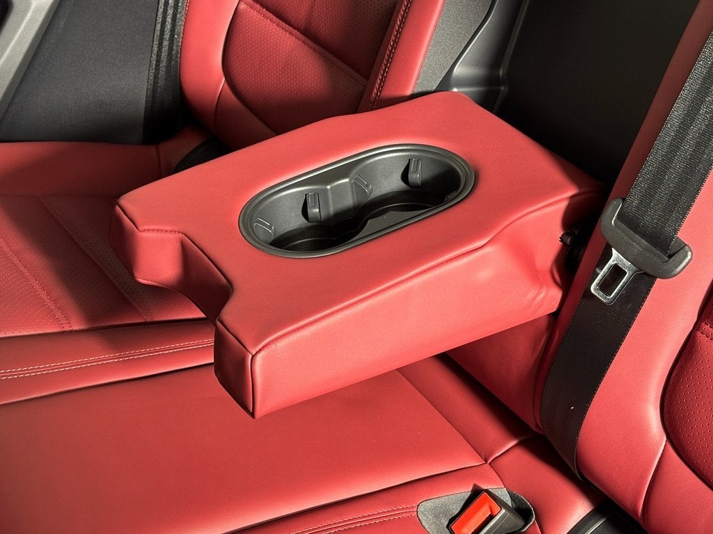 2026 Porsche Macan GTS