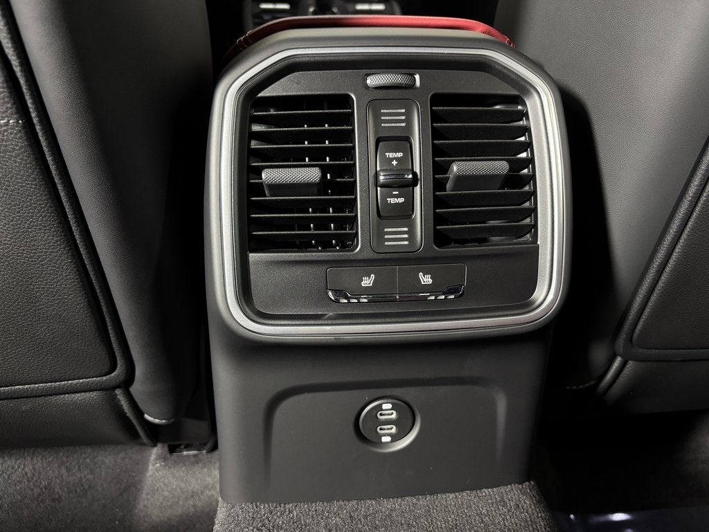 2026 Porsche Macan GTS