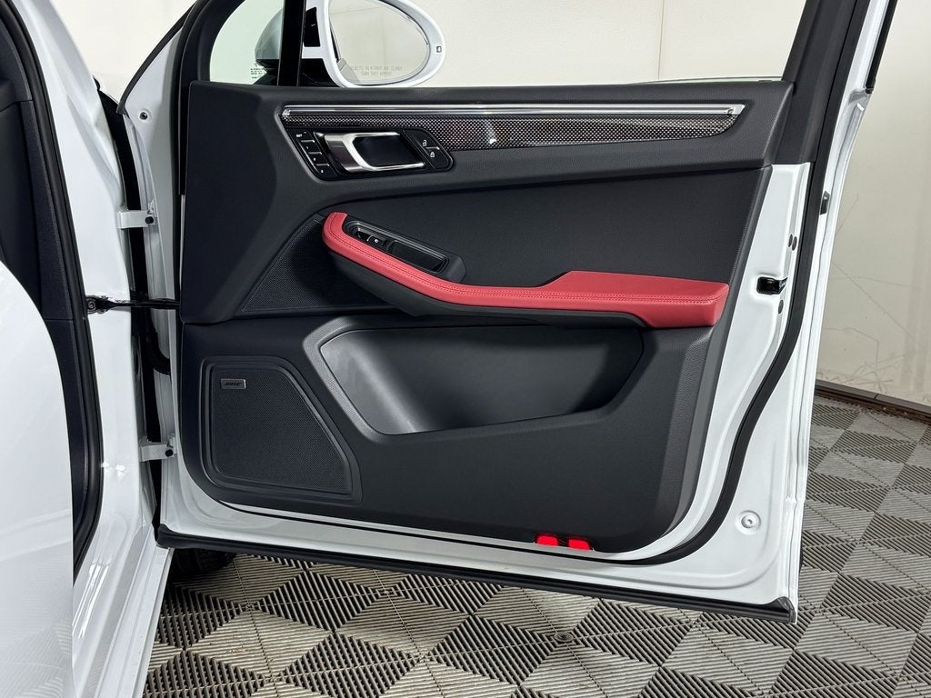 2026 Porsche Macan GTS