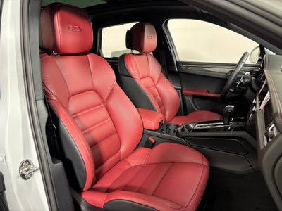 2026 Porsche Macan GTS