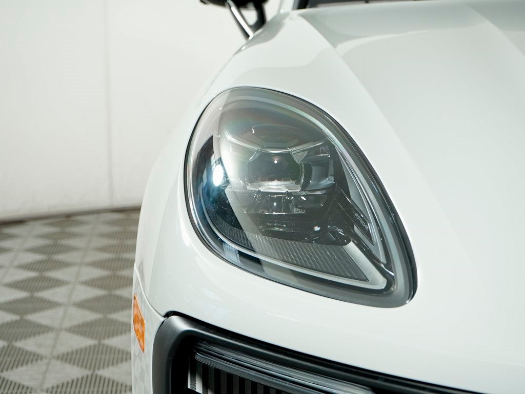 2026 Porsche Macan GTS