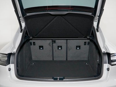 2026 Porsche Macan GTS