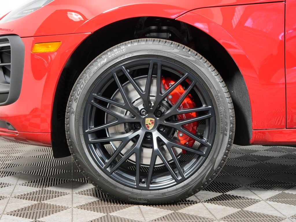 2026 Porsche Macan GTS