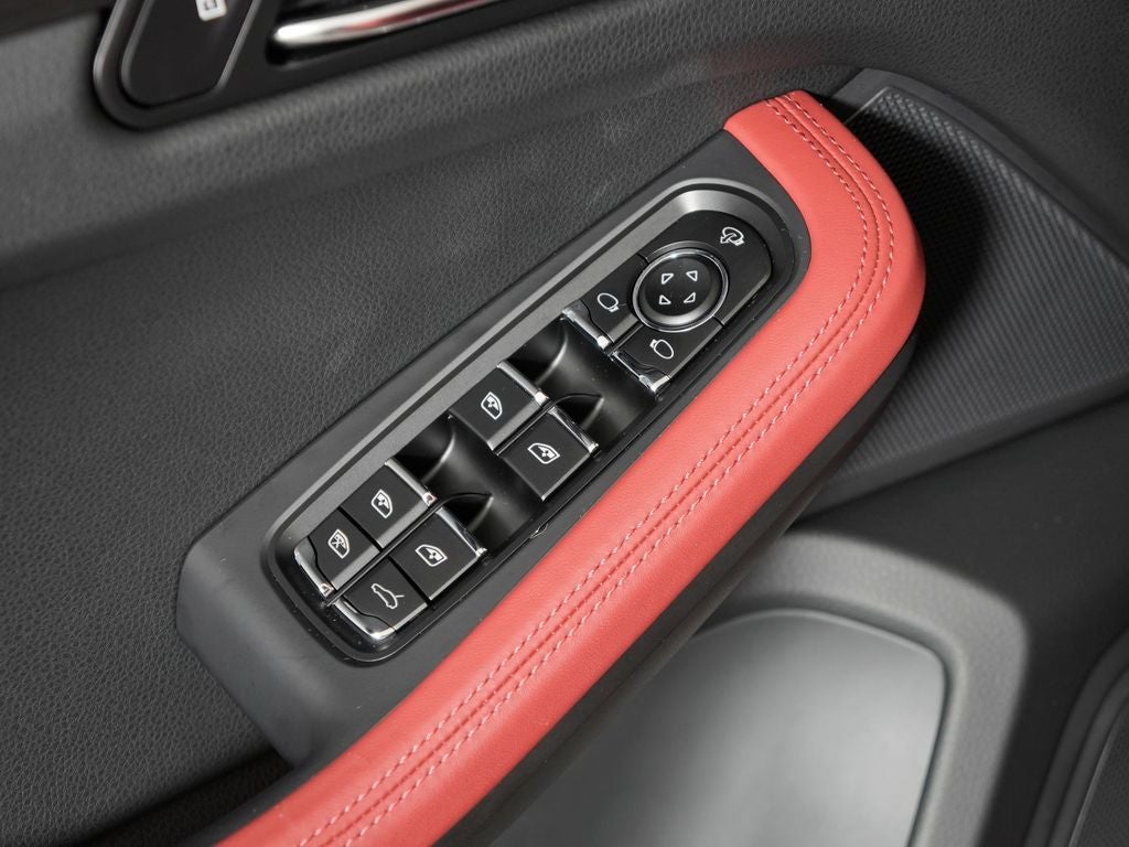 2026 Porsche Macan GTS