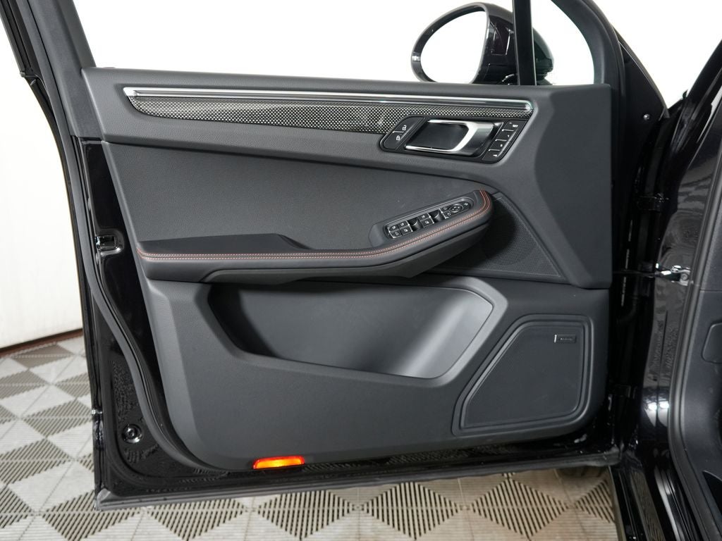 2026 Porsche Macan GTS