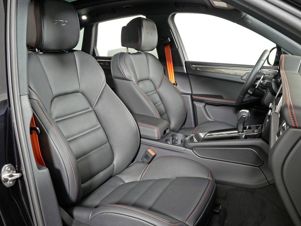 2026 Porsche Macan GTS