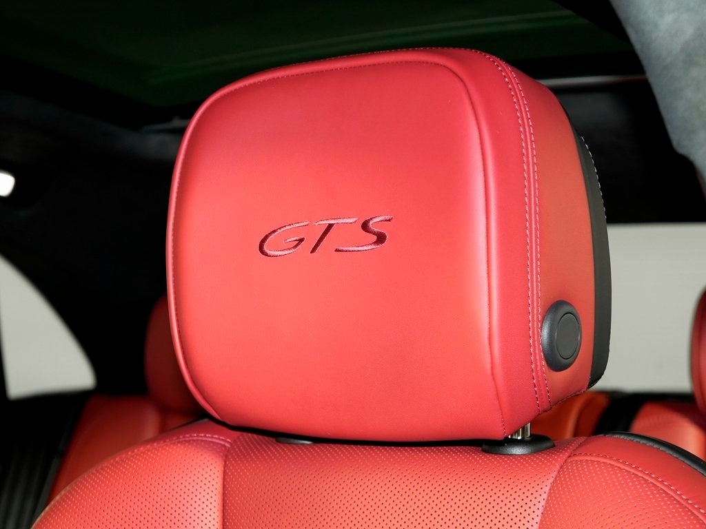 2026 Porsche Macan GTS