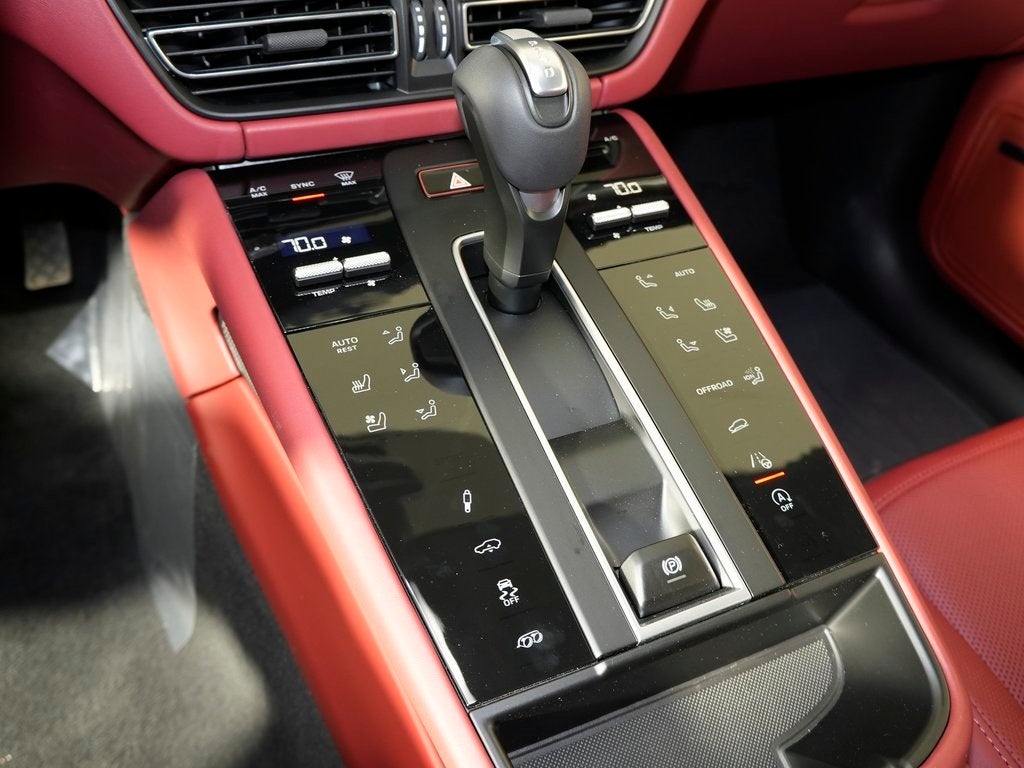 2026 Porsche Macan GTS