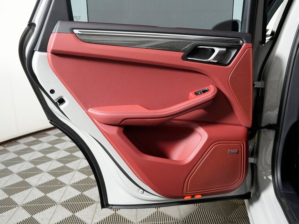 2026 Porsche Macan GTS