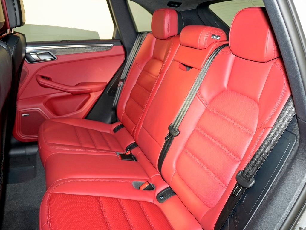 2026 Porsche Macan GTS