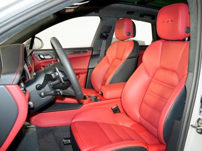 2026 Porsche Macan GTS