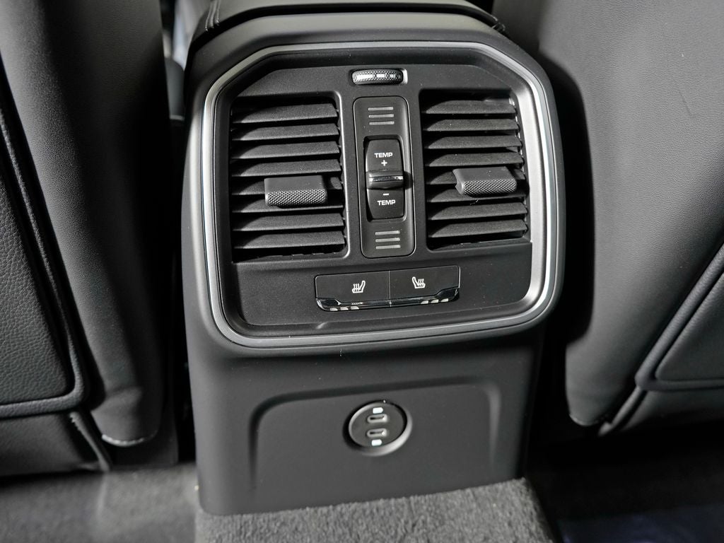 2026 Porsche Macan GTS