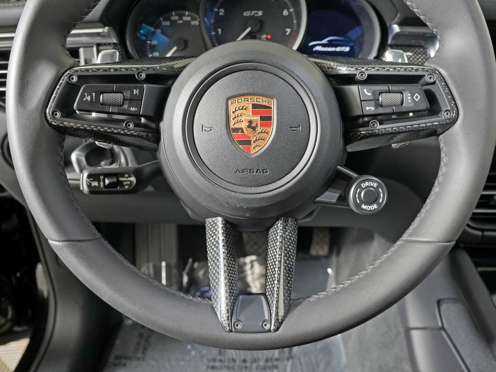 2024 Porsche Macan GTS