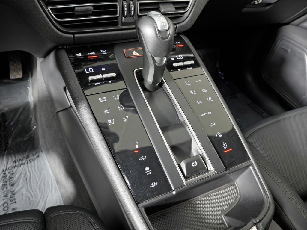 2024 Porsche Macan GTS