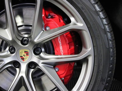 2026 Porsche Macan GTS