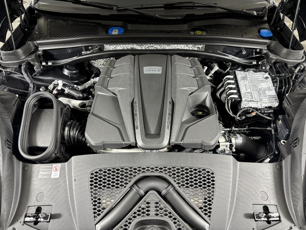 2026 Porsche Macan S