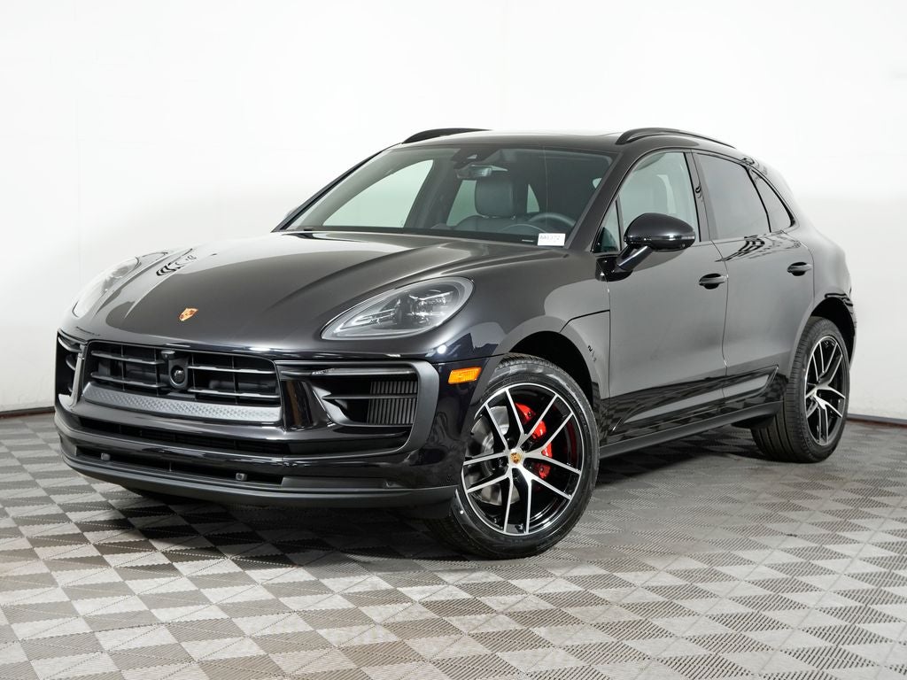 2026 Porsche Macan S
