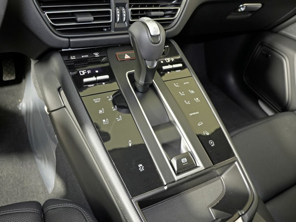 2026 Porsche Macan S