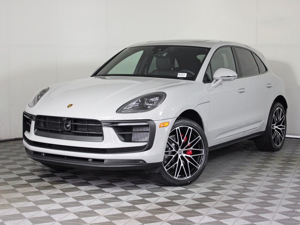 2026 Porsche Macan S