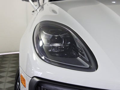 2026 Porsche Macan S