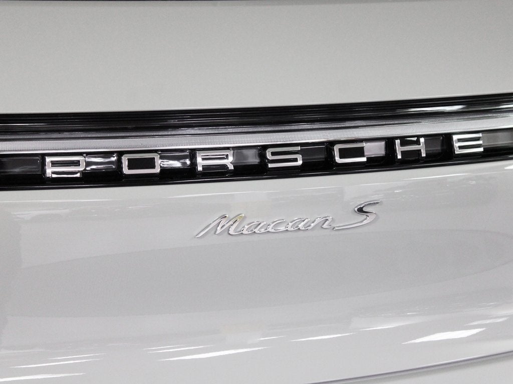 2026 Porsche Macan S