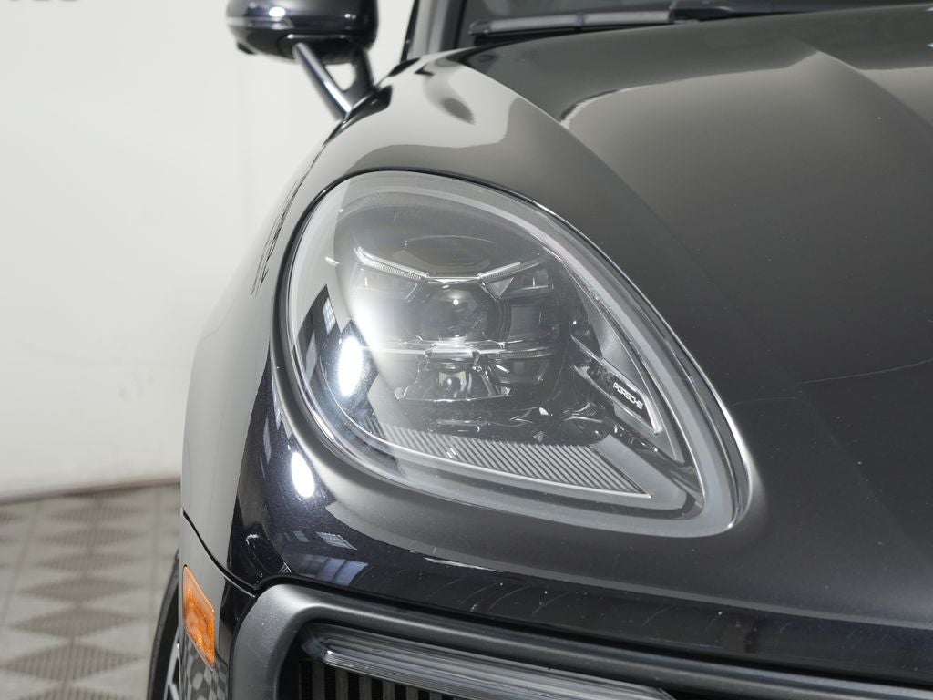 2024 Porsche Macan S