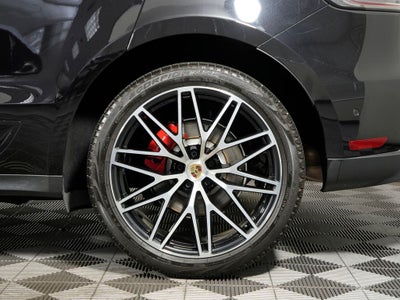 2024 Porsche Macan S