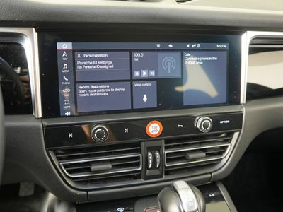 2024 Porsche Macan S